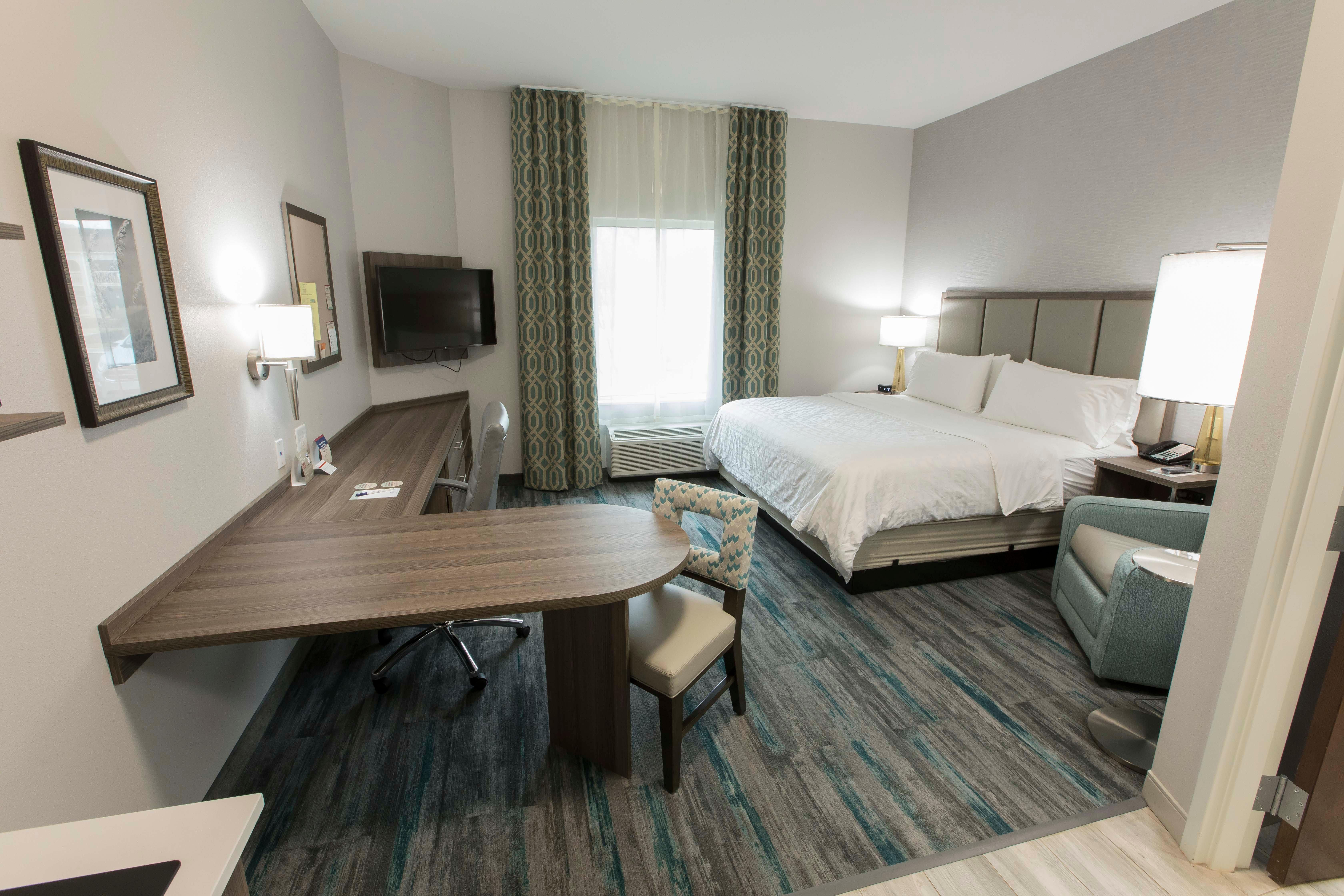 Hotel Candlewood - By Ihg 3*